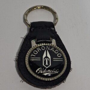 Vintage Oldsmobile Toronado Logo Keyring Key Chain Fob, Black Leather